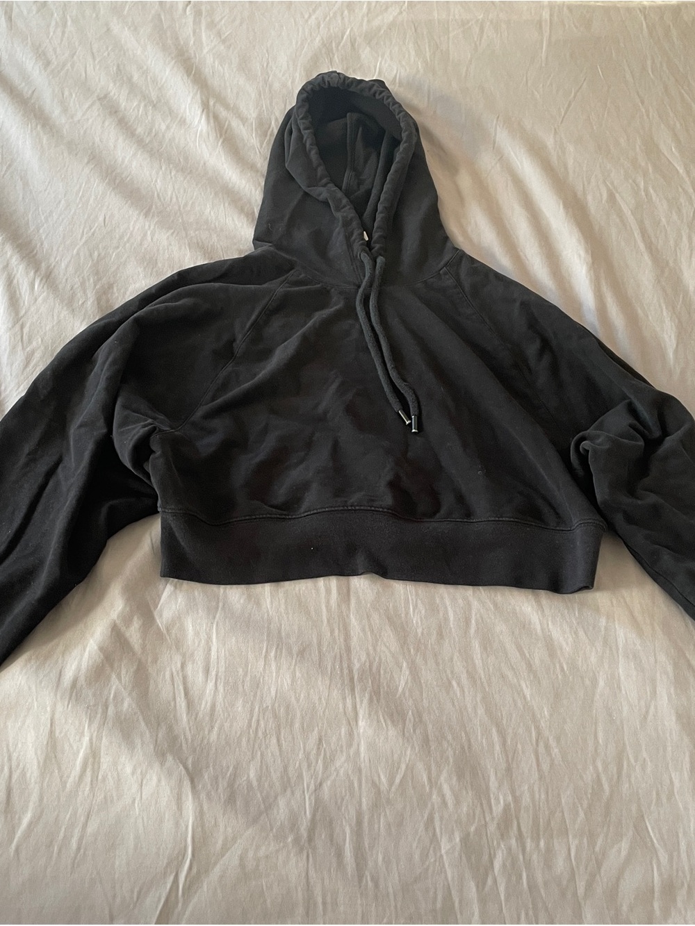 Alo Yoga Black Cropped Hooded Sweater